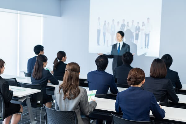試験監督能力検定とは